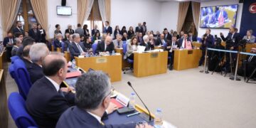 Bütçe görüşmeleri: Ulaşımda çok dillilik talebi