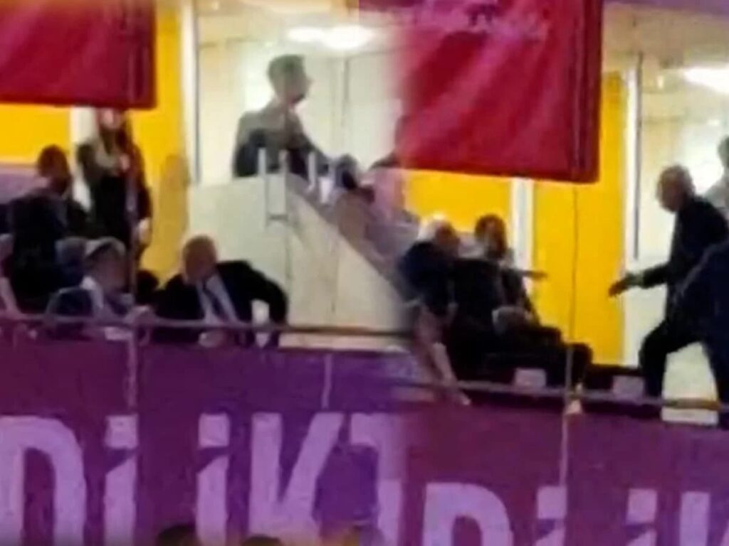 CHP kurultayında Erdoğan videosu izletildi, AKP heyeti salonu terk etti