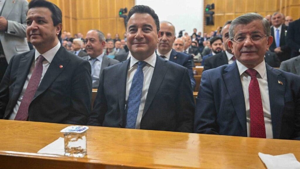 Çekimser kalmışlardı: Yeni Yol grubu İmralı’ya gitmeyecek