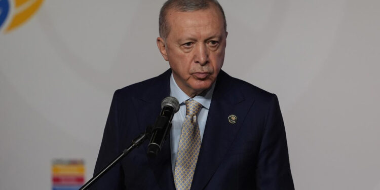 Cumhurbaşkanı Erdoğan’dan Komisyonun İmralı Kararına İlk Yorum: ‘Terörün Tasfiyesini Hızlandıracak’