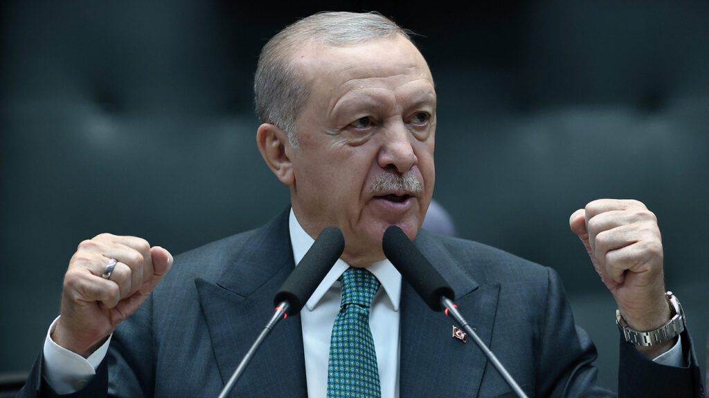 Cumhurbaşkanı Erdoğan'dan Özgür Özel'e 500 Bin Liralık Dava