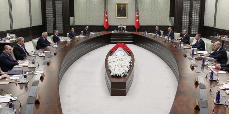 Cumhurbaşkanlığı kabinesi toplanıyor