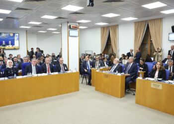 DEM Partili Hun: Her 4 gençten biri Türkiye’yi terk etmek istiyor