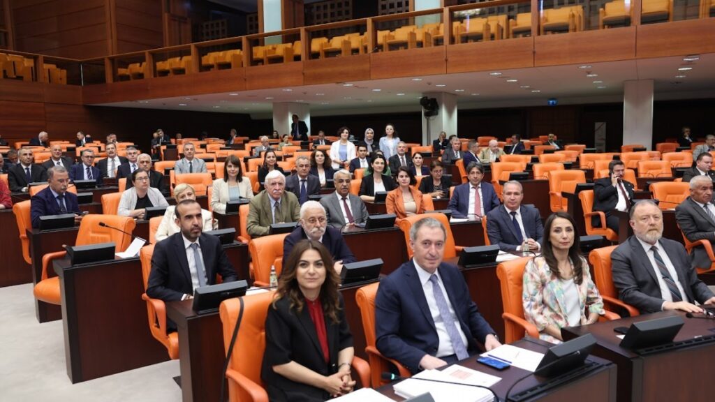 DEM Partili Temelli: İmralı’ya sırtınızı dönemezsiniz, o vapur kalkacak