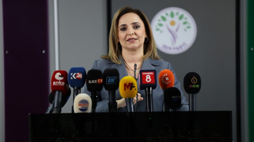 DEM Parti'nin İmralı'ya gidecek üyesi belli oldu, diğer partilere de çağrı yapıldı