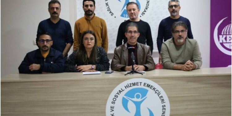 Diyarbakır’da doktorların il dışı görevlendirmesine sağlıkçılardan tepki