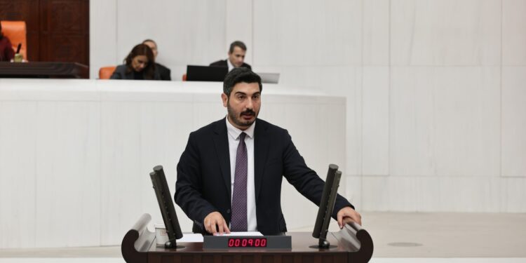 Düşünmez: AİHM kararı sonrası siyaset elini taşın altına koymalı