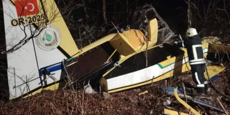 Hırvatistan'da düşen yangın söndürme uçağının pilotu şehit oldu; üç ay önce Muğla'daki yangından yaralı olarak kurtulmuş