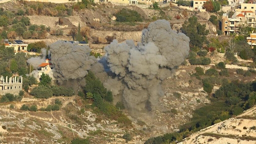 İsrail Ateşkes Tanımıyor! Lübnan'ı Fosfor Bombasıyla Vurdu