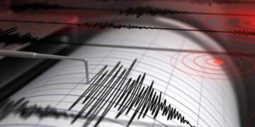 İstanbul ve çevre illerde de hissedildi!