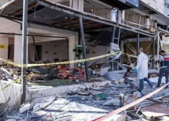 İzmir'de 5 kişinin öldüğü, 63 kişinin yaralandığı patlamanın davasında 3 sanığa hapis cezası