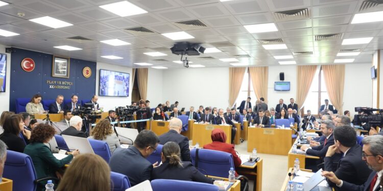 Kezban Konukçu: AKP iktidarında 40 bin işçi hayatını kaybetti