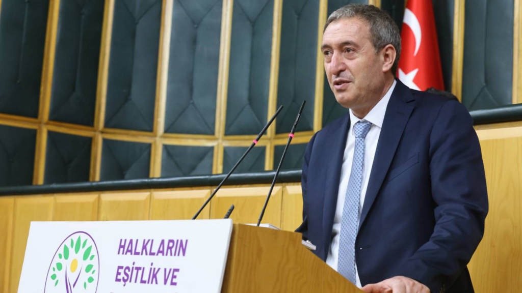 Kobani kumpas davasında yargılanan bütün arkadaşlarımız serbest bırakılmalı!