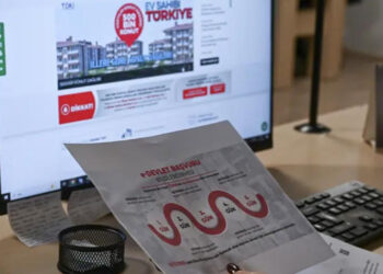 Konut Projesine Büyük İlgi! e-Devlet Çöktü, Bankalar Doldu