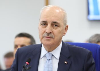 Kurtulmuş: Eğer komisyon karar alırsa İmralı’ya gidilebilir
