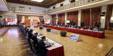 Kurtulmuş ve siyasi parti koordinatörleri görüşmesi başladı