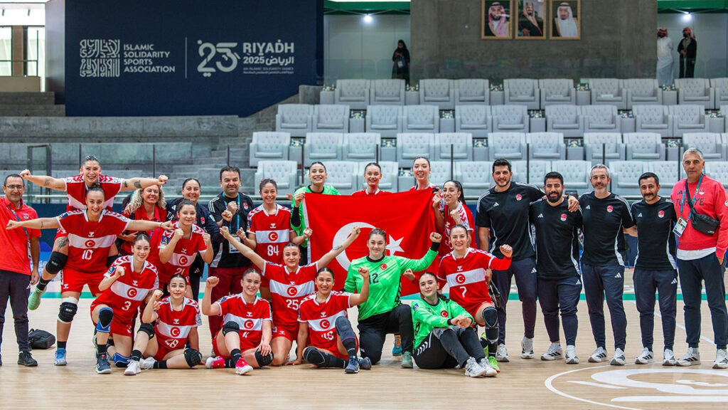 Milli Kadın Hentbol Takımı Finalde! Özbekistan’a Farklı Galibiyet