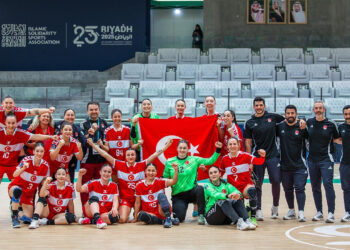 Milli Kadın Hentbol Takımı Finalde! Özbekistan’a Farklı Galibiyet