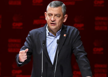 Özgür Özel Hakkında 7 Fezleke Birden! 18 Dokunulmazlık Dosyası Meclis'te