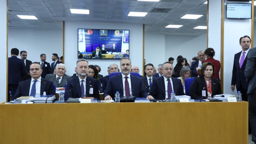 Öztürk: Suriye politikanızın gelecekteki sonuçlarını görmek istiyorsanız Kıbrıs’a bakın