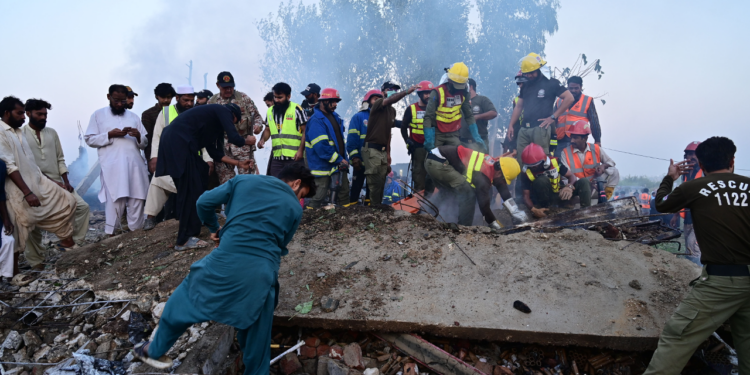 Pakistan’da Korkunç Patlama! Çok Sayıda Ölü ve Yaralı