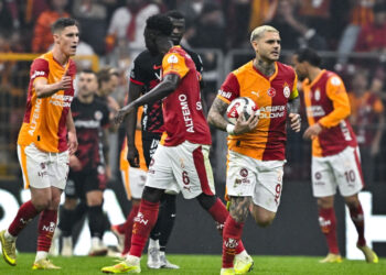 Rams Park'ta Nefes Kesen Mücadele! 3 Puan Galatasaray'ın