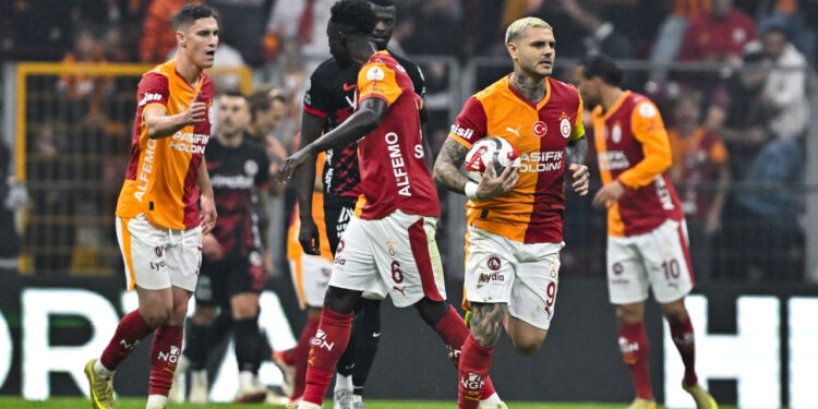 Rams Park'ta Nefes Kesen Mücadele! 3 Puan Galatasaray'ın