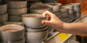 Kadınların gözdesiydi: Seramik devi iflas etti