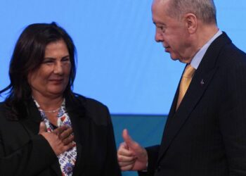 Sosyal yardımlar cetvele aykırı dağıtıldı, işçiler itfaiyeci yapıldı