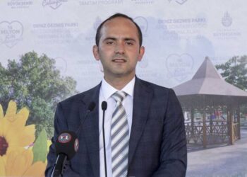 Tayfun Kahraman'ın ilk mahkumiyet hükmünü veren hakimler, yeniden yargılama talebini reddeden heyette de vardı; HSK neden suskun?