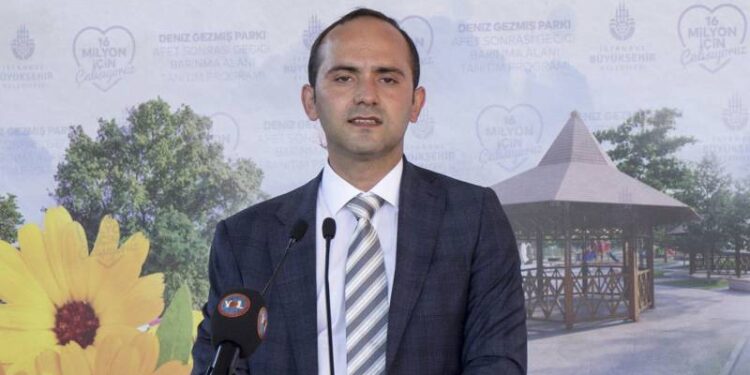 Tayfun Kahraman'ın ilk mahkumiyet hükmünü veren hakimler, yeniden yargılama talebini reddeden heyette de vardı; HSK neden suskun?