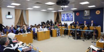 'Türkiye Kadınlar ve çocuklar için cehenneme dönüştürüldü'