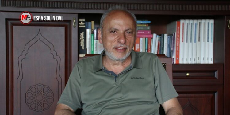 Yazar Çelenk: CHP’nin kararı eski kodlarından kopmadığı anlamına geliyor