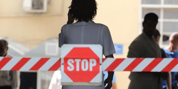 Yunanistan'da Doktorlar İş Bıraktı