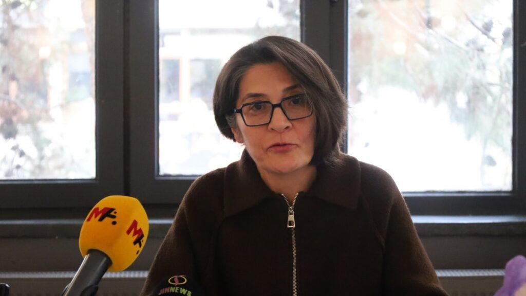 ‘Mısır Koçanlarını Kızartan Koku’ kitabının imza etkinliği düzenlendi