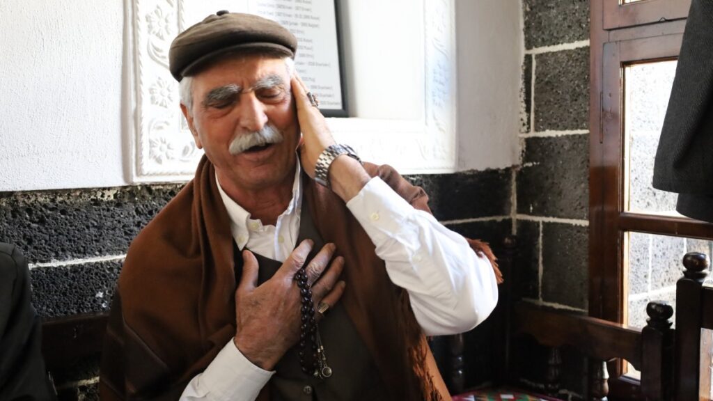 1 yılda 100 bin kişiye Kürt sözlü kültürü ulaştırdılar