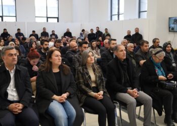 Diba Keskin: Dilimize sahip çıkmazsak yok olacağız