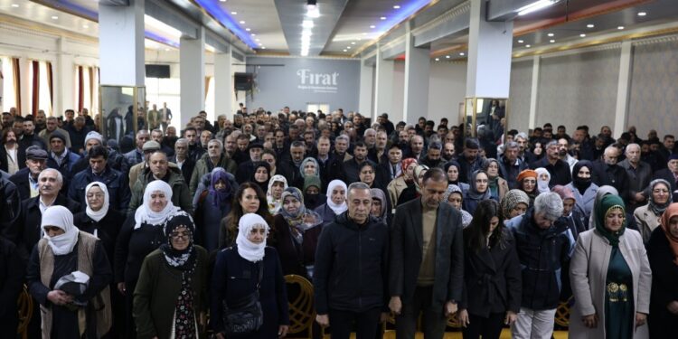 Agirî’de görkemli halk buluşması: Sürecin yol haritası manifestodur