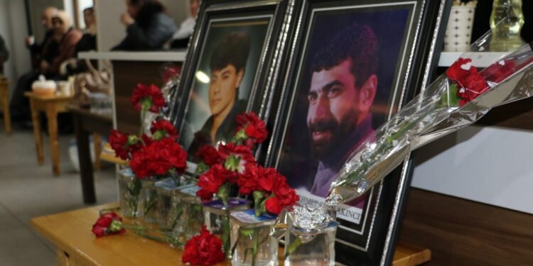 PKK’liler için kurulan taziye ve verilen mevlide kitlesel ziyaret