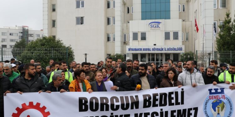 İşçilerden belediyelerden SGK borcu kesintisi yapılmasına tepki