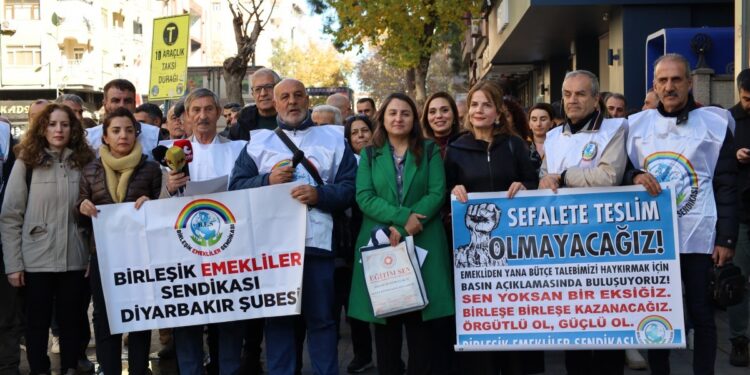 Emekliler: Sefalete teslim olmayacağız