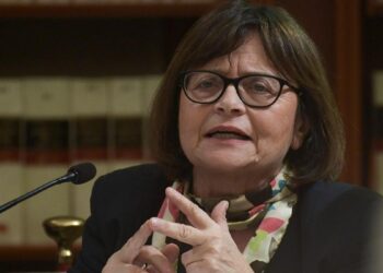 İtalyan akademisyen: Kürtlerin barış isteğini büyük umutla destekliyorum