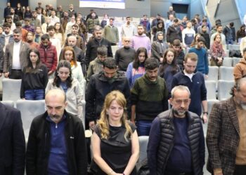 Sağlık Çalıştayı’nda komün örgütlemenin önemine değinildi