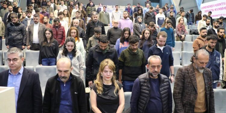 Sağlık Çalıştayı’nda komün örgütlemenin önemine değinildi