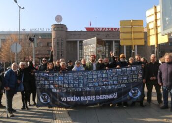 Gar Katliamı anması: Savaş severliğinizi alt edeceğiz