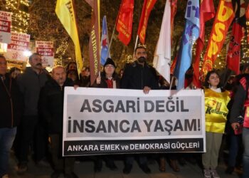 Asgari ücret protestosu: Bu sömürü düzenine mahkum değiliz