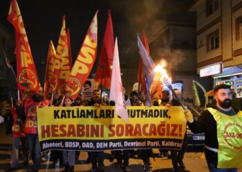 Aralık ayı katliamları yürüyüşle protesto edildi