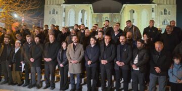 Akış’ın tutukluluğuna devam kararına tepki: Darbe sürüyor