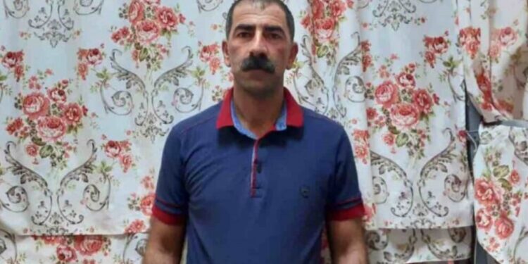 İran’da bir tutsak dudaklarını dikerek açlık grevine başladı