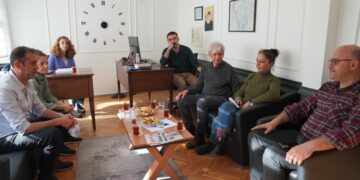 Sosyolog Holloway’den Asrın Hukuk Bürosu’na ziyaret